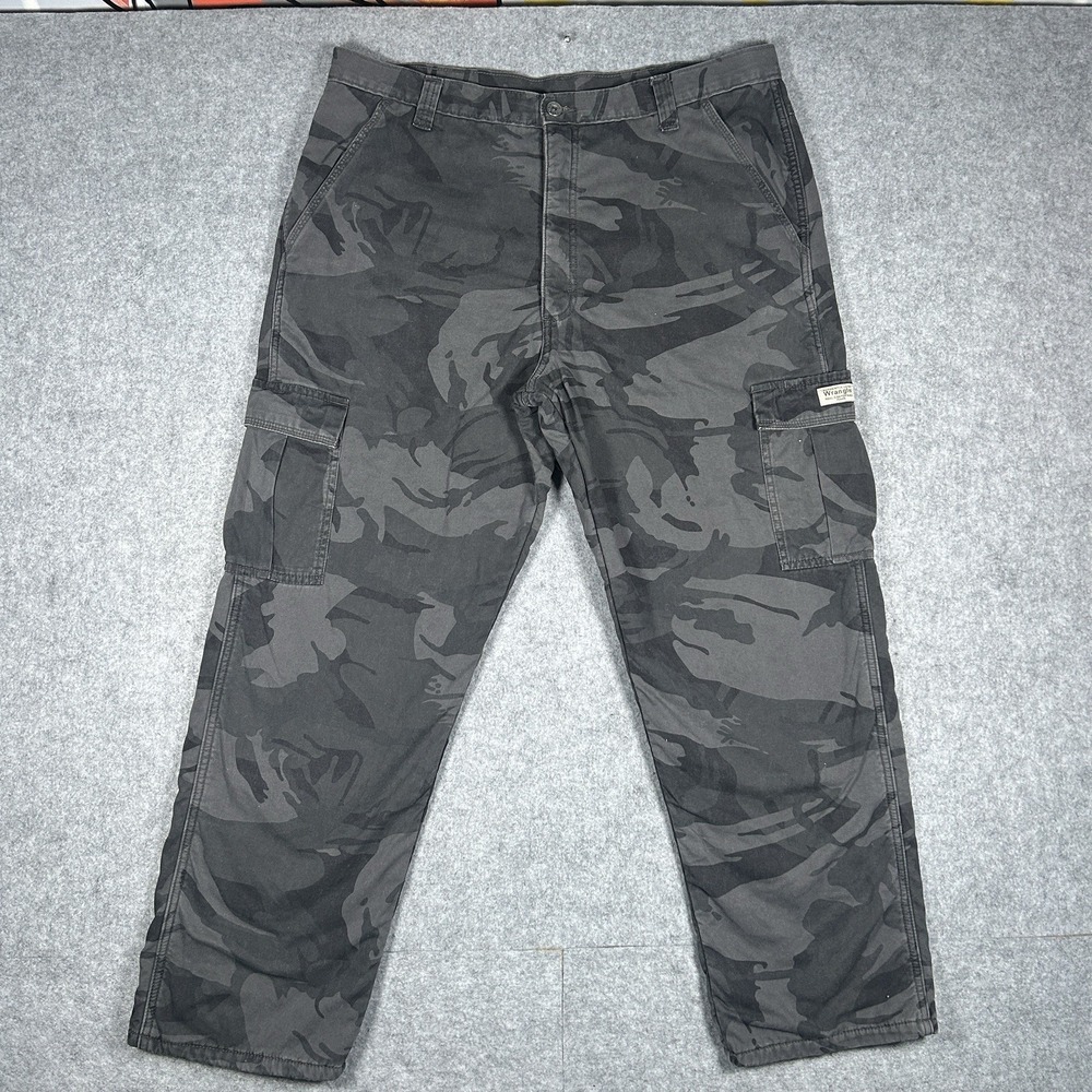 Wrangler Cargo Pants Men's Size 36x30 Grey Camo‎ Heavyweight Fleece Lined
